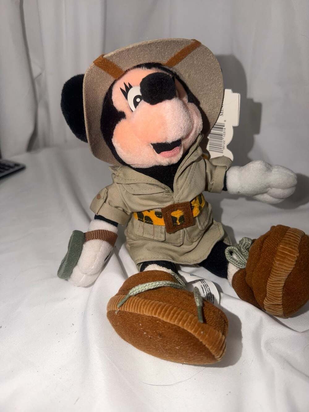 Disney Mouseketoys Safari Minnie Mouse Plush With Compass